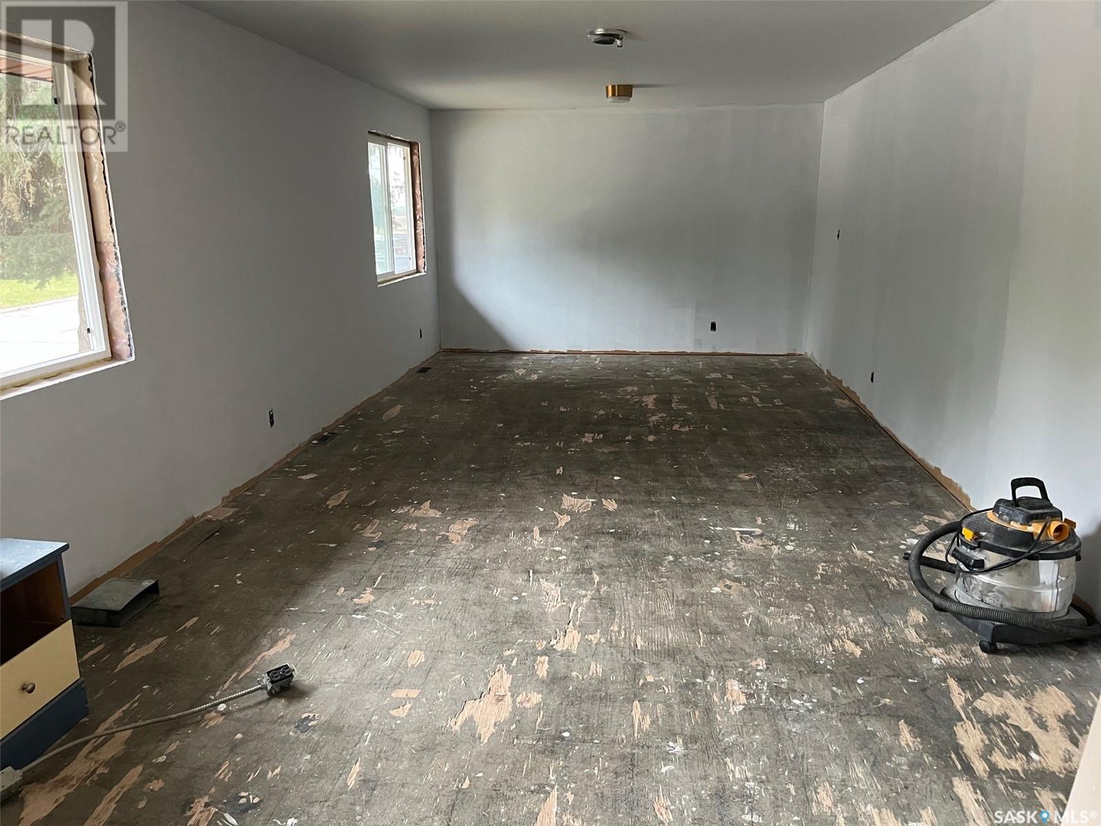 1130 Valley Street Property Photo 8