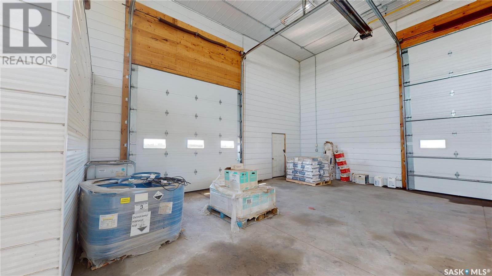 Highway 8 & 48 Shop Property Photo 9