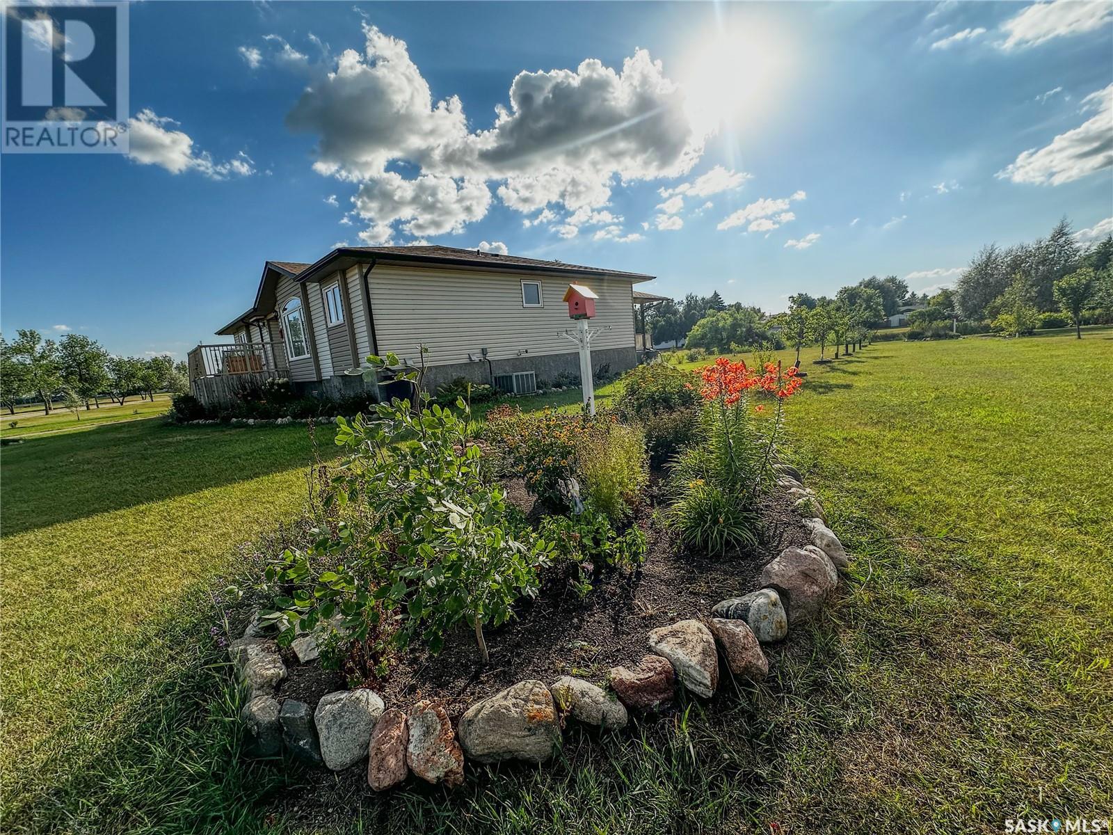 1 Park Boulevard Property Photo 10