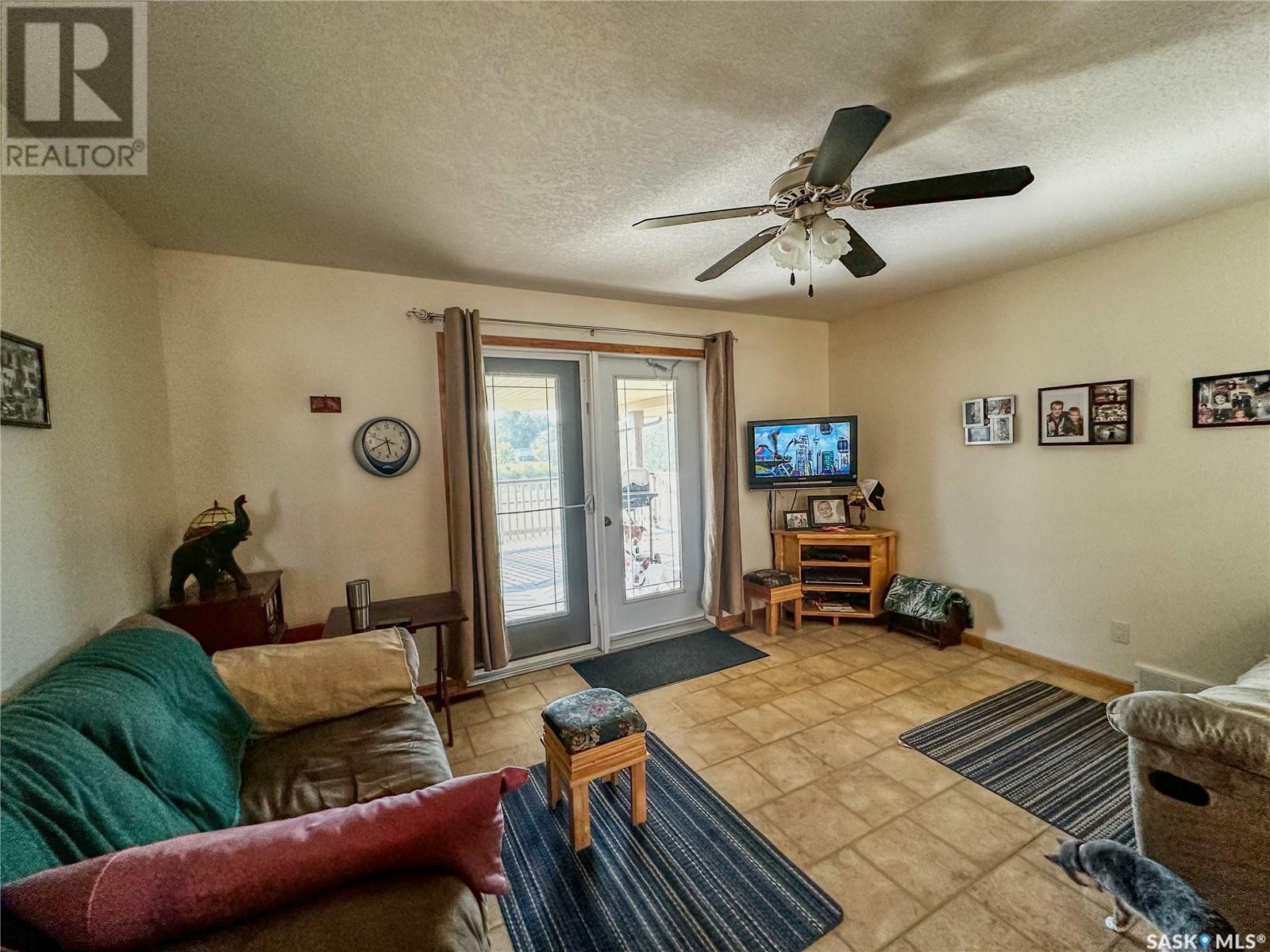1 Park Boulevard Property Photo 27
