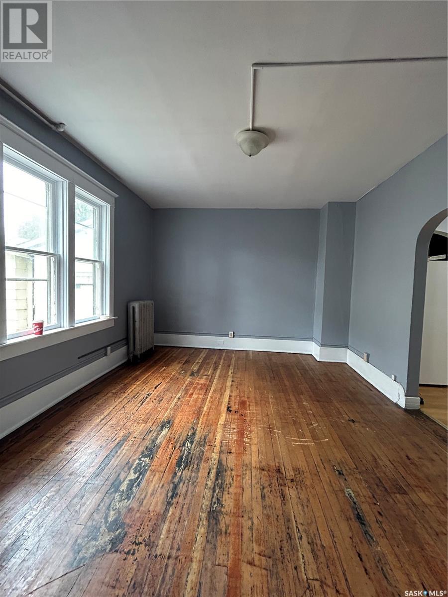 138 Fourth Avenue N Property Photo 8