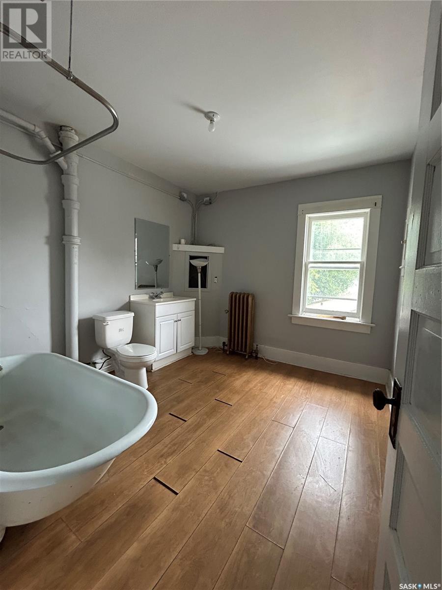 138 Fourth Avenue N Property Photo 20