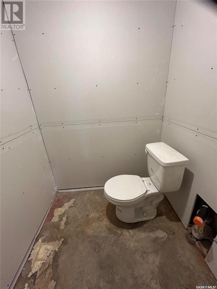 138 Fourth Avenue N Property Photo 28