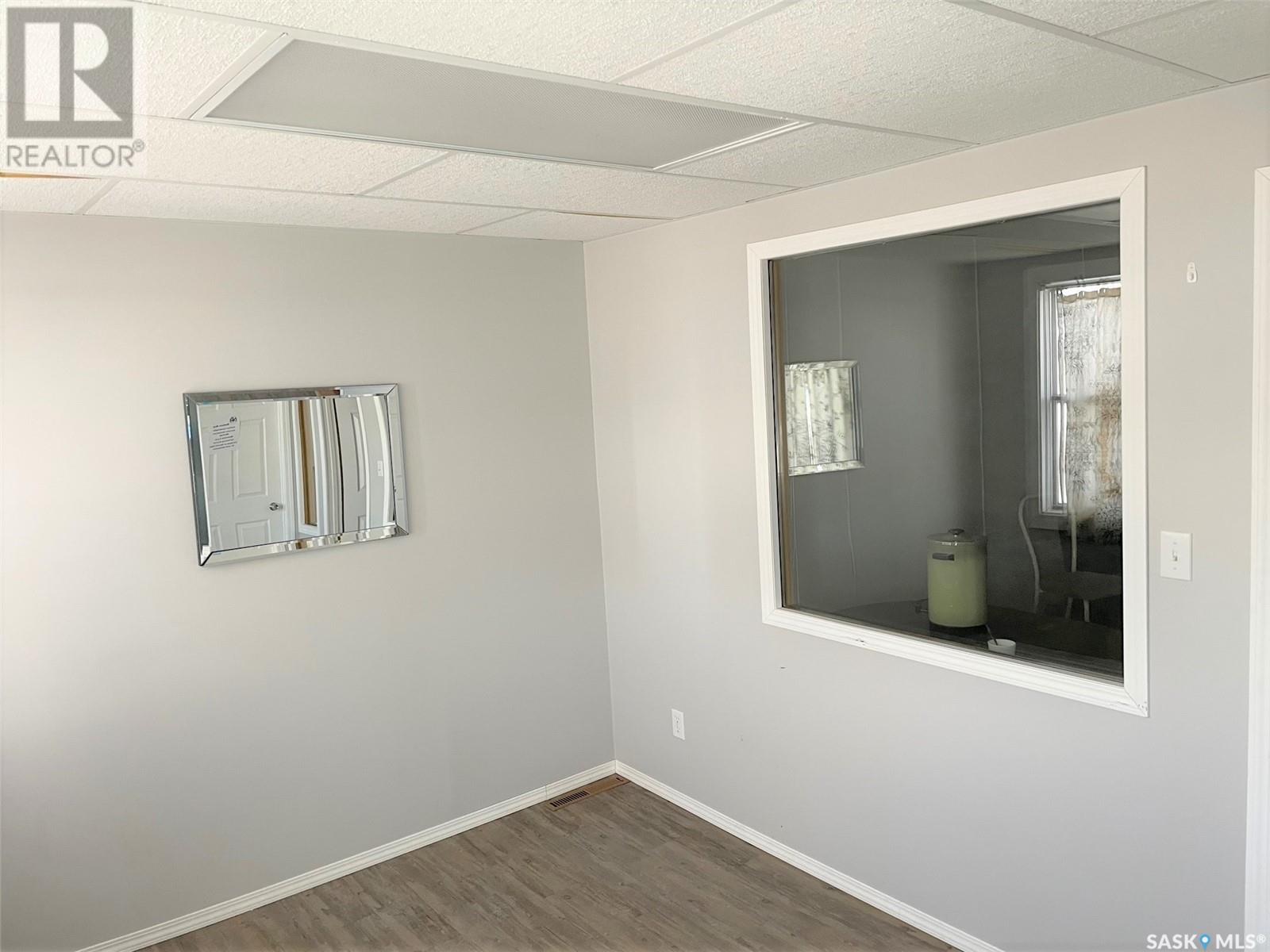 101 Railway Avenue Property Photo 6