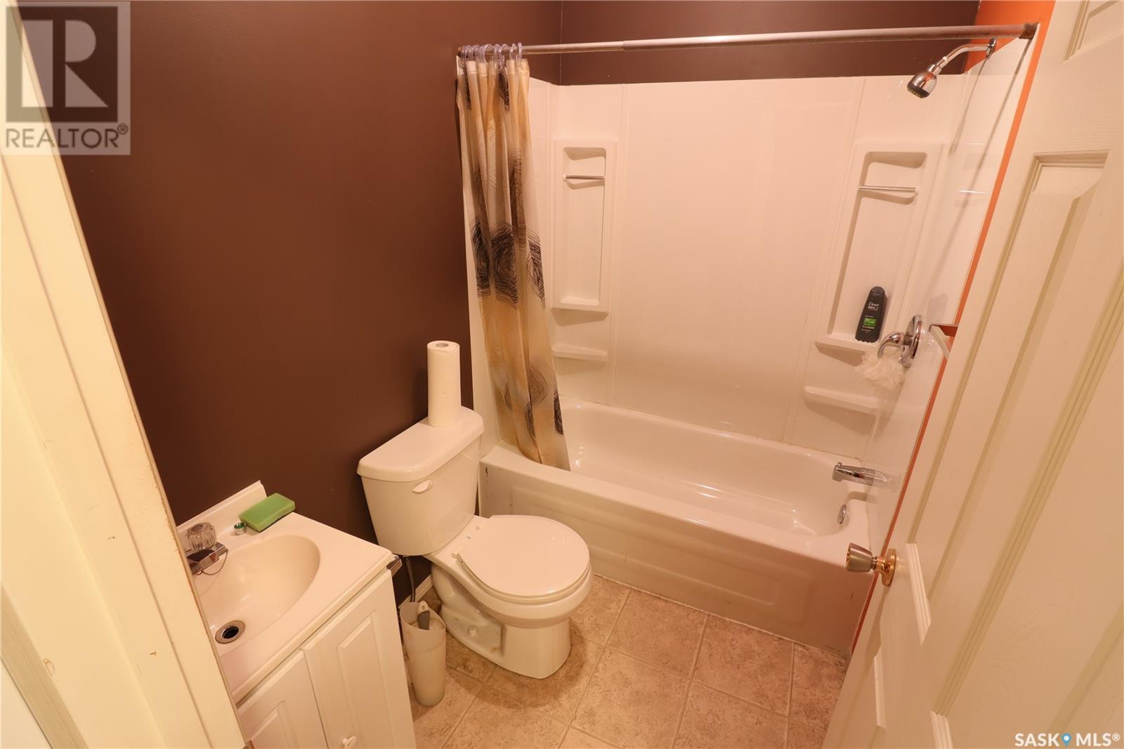 412 3rd Avenue Property Photo 12