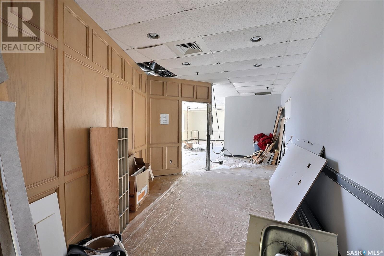 205-205a-206 2805 6th Avenue E Property Photo 2