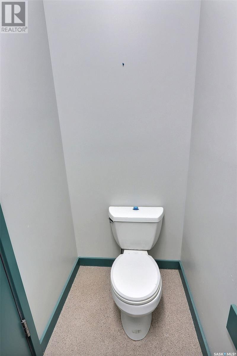 205-205a-206 2805 6th Avenue E Property Photo 27
