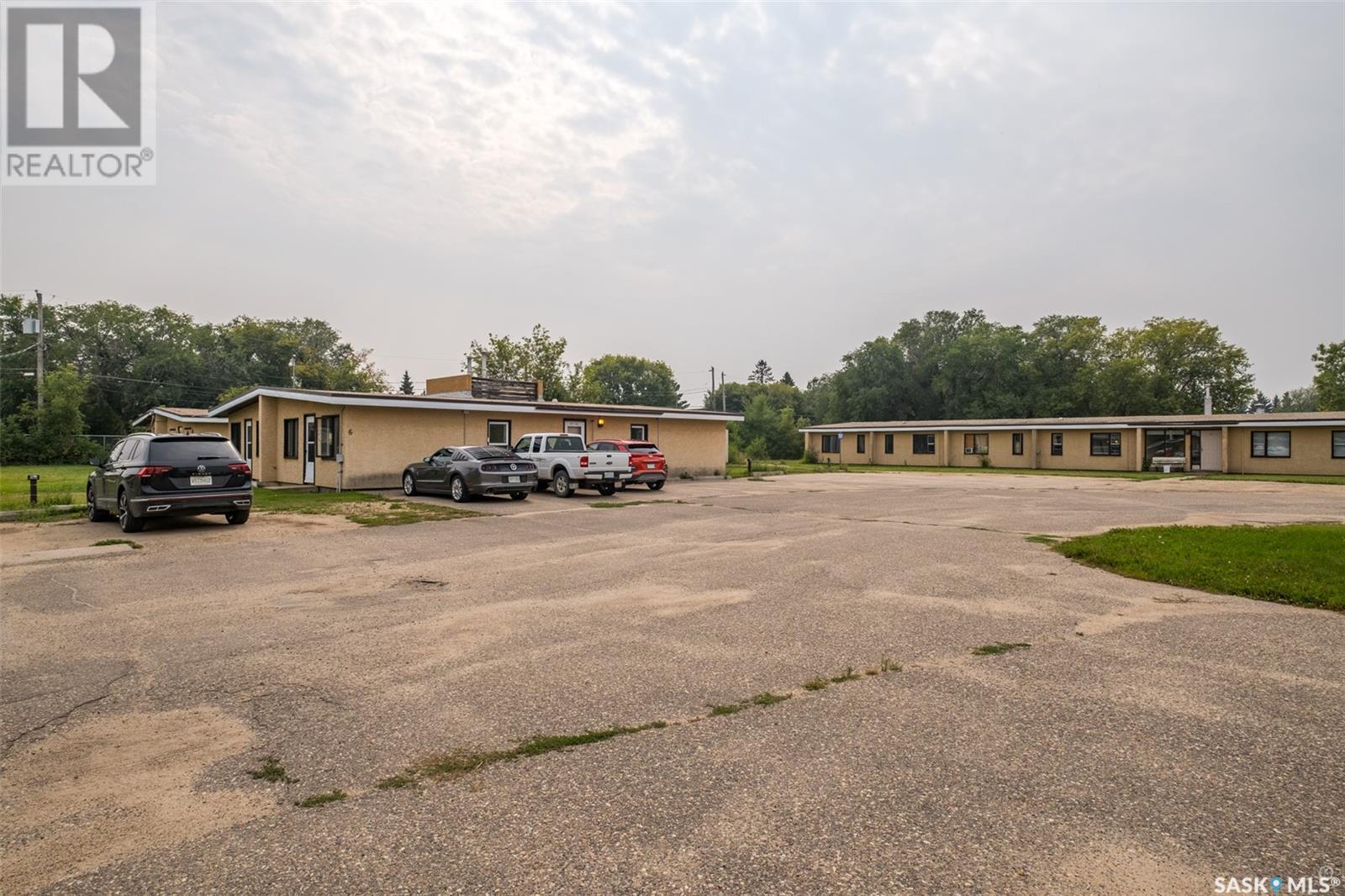 701 13th Street W Property Photo 22