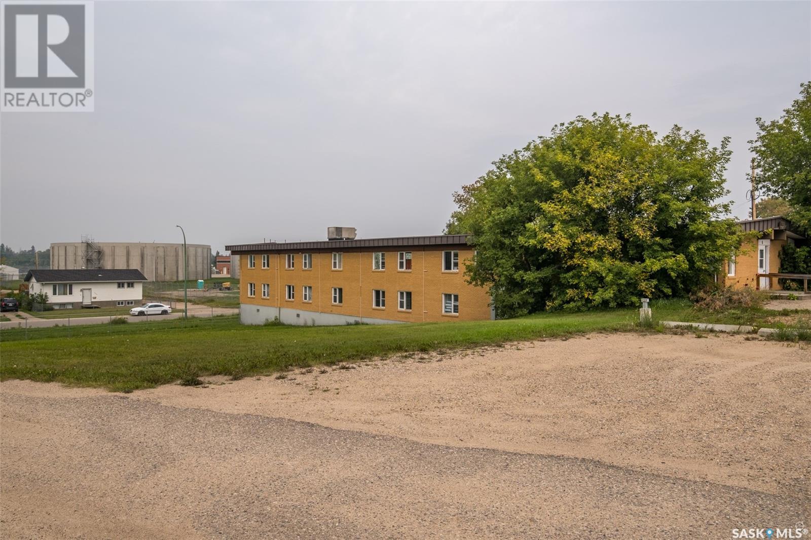 701 13th Street W Property Photo 23