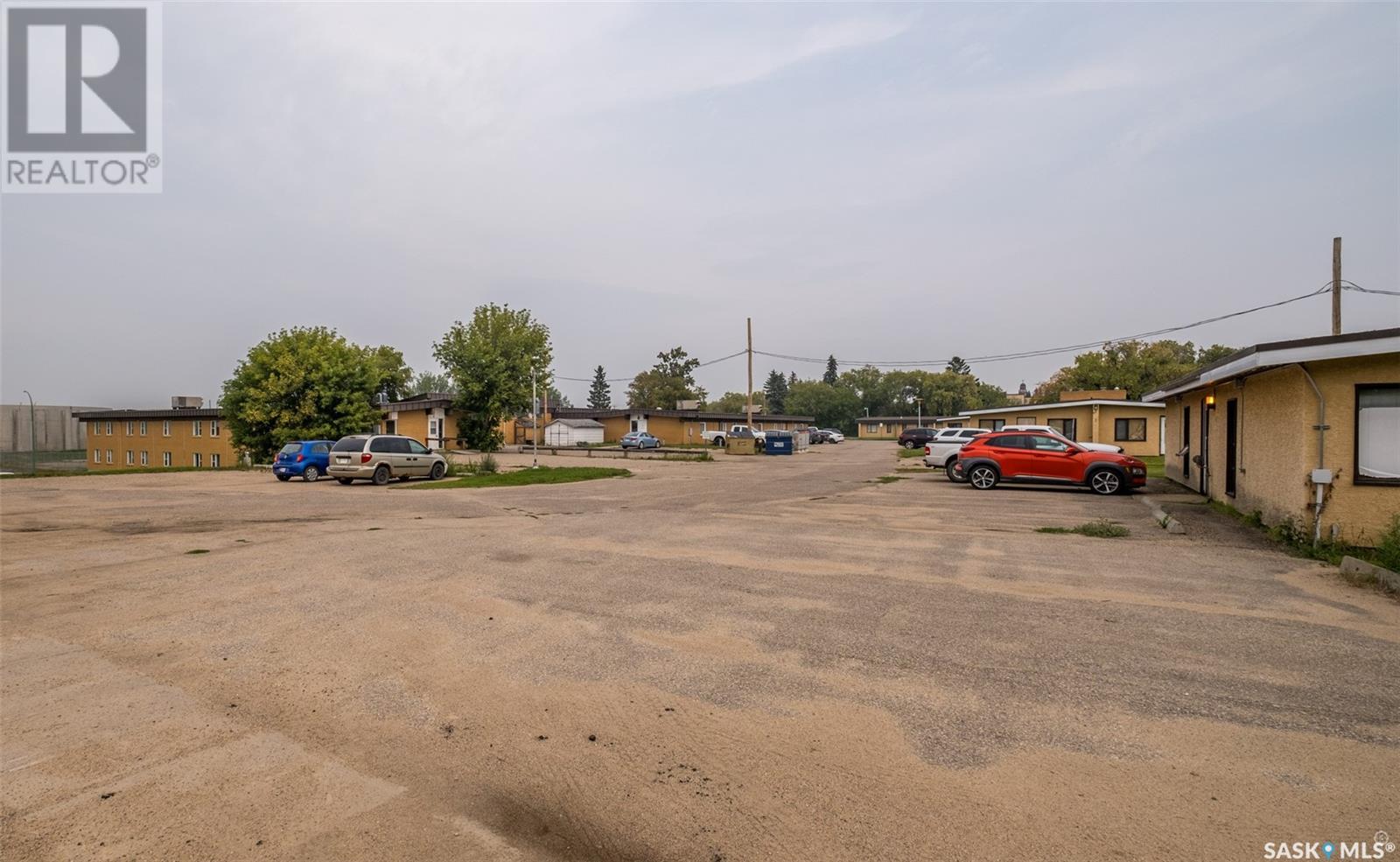 701 13th Street W Property Photo 24