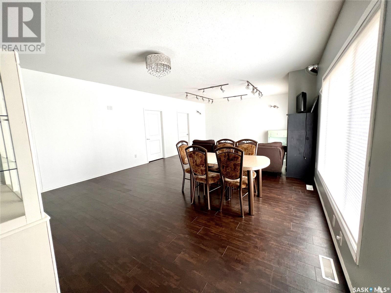 229 Main Street Property Photo 5