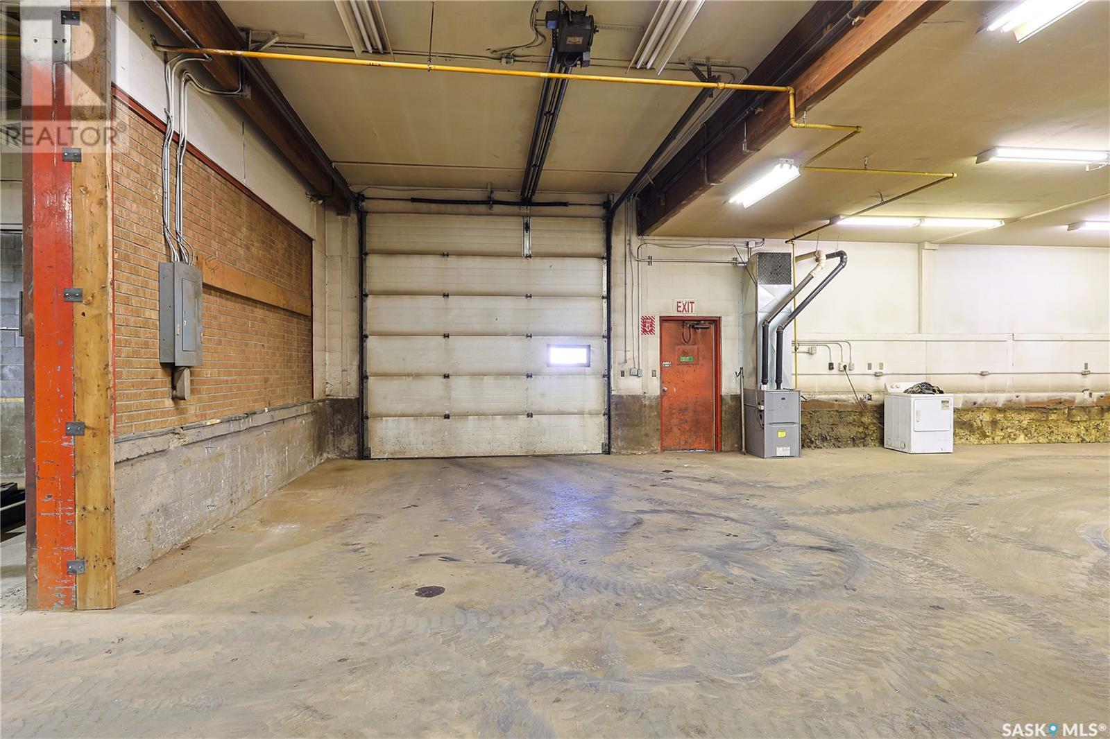 568 18th Street E Property Photo 20