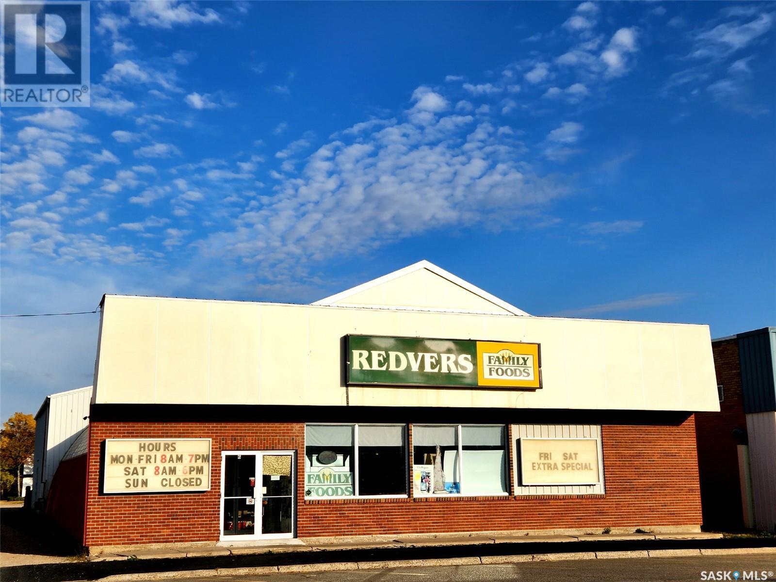 6 Broadway Street Property Photo