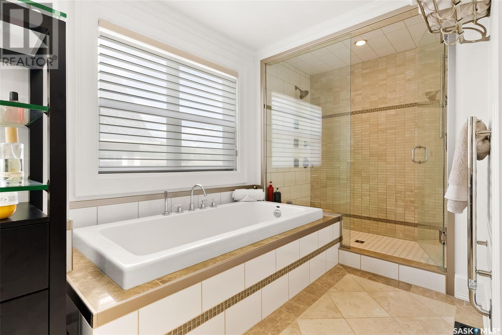 307a Currie Avenue Property Photo 24