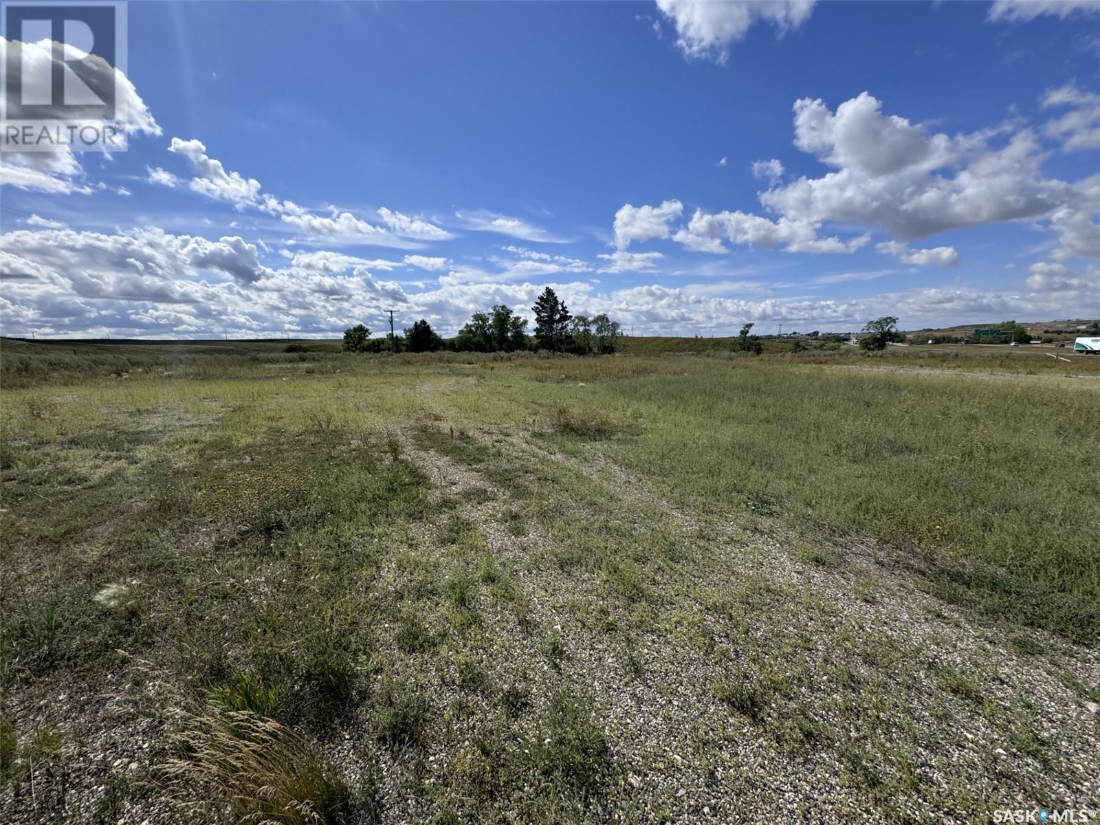N Petrolia Road Property Photo 7