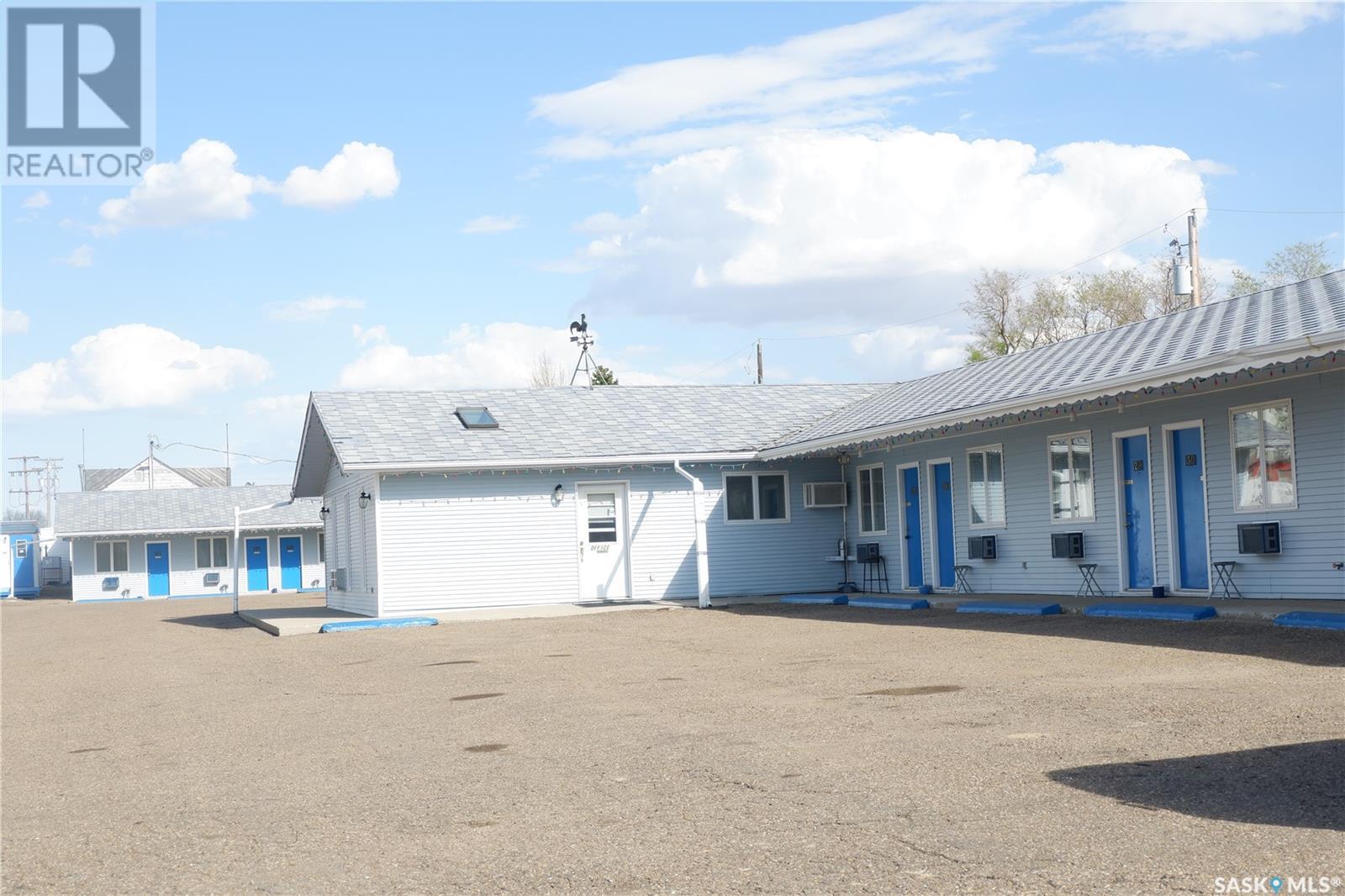 143 Railway Avenue Property Photo 8