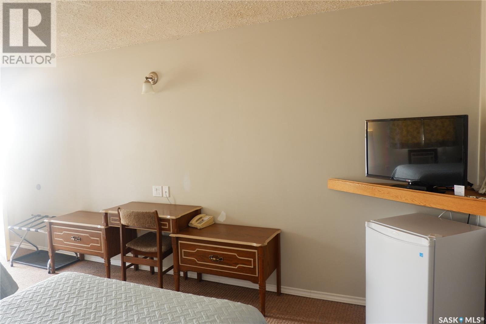 143 Railway Avenue Property Photo 13