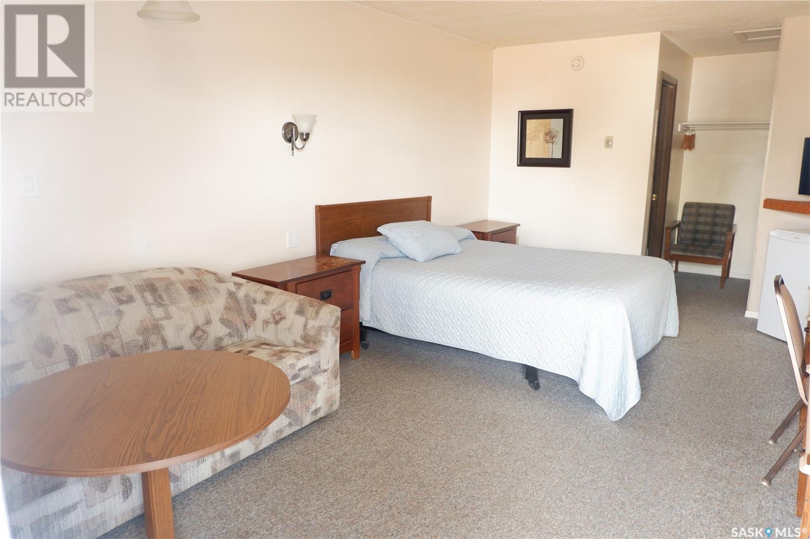 143 Railway Avenue Property Photo 14
