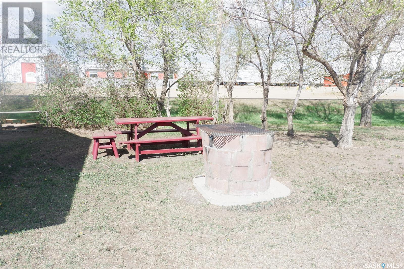 143 Railway Avenue Property Photo 23