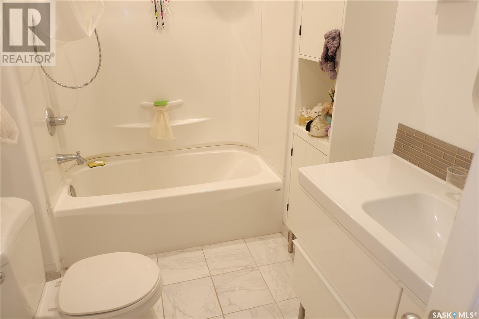 143 Railway Avenue Property Photo 30