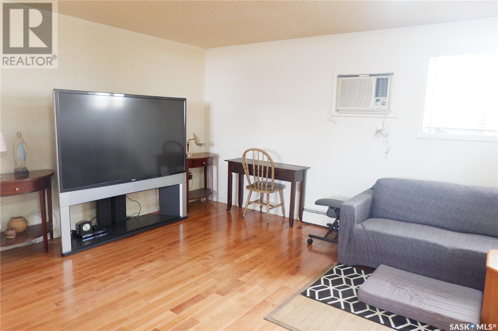 143 Railway Avenue Property Photo 33