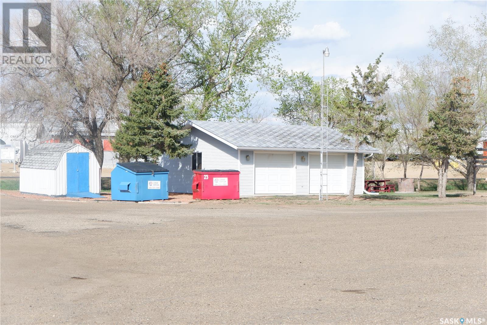 143 Railway Avenue Property Photo 40