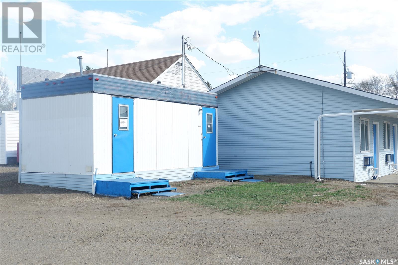 143 Railway Avenue Property Photo 45