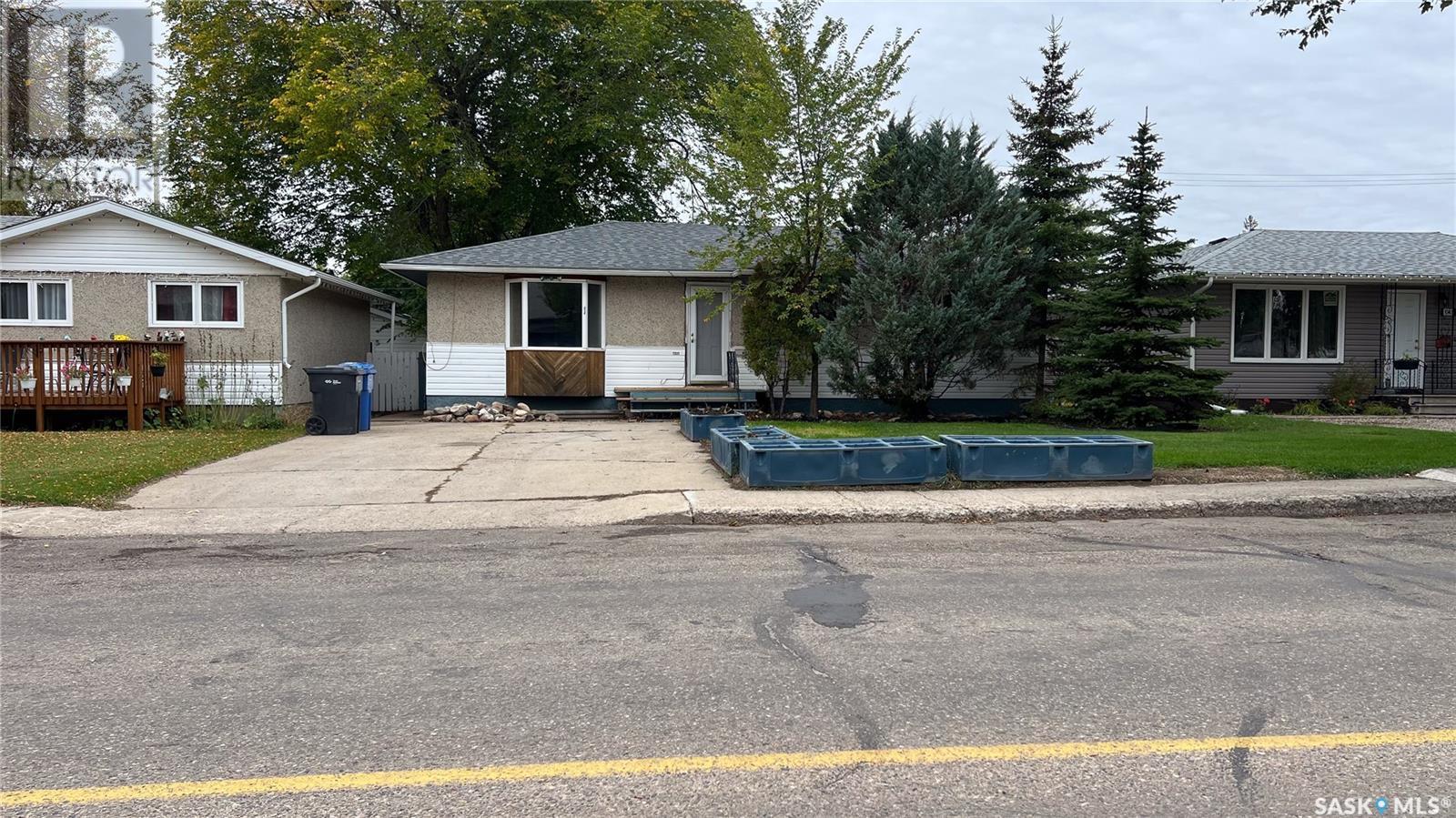 1331 110th Street Property Photo 2
