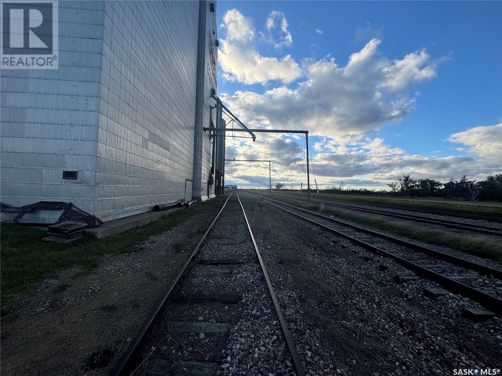 620 Railway Avenue Property Photo 25