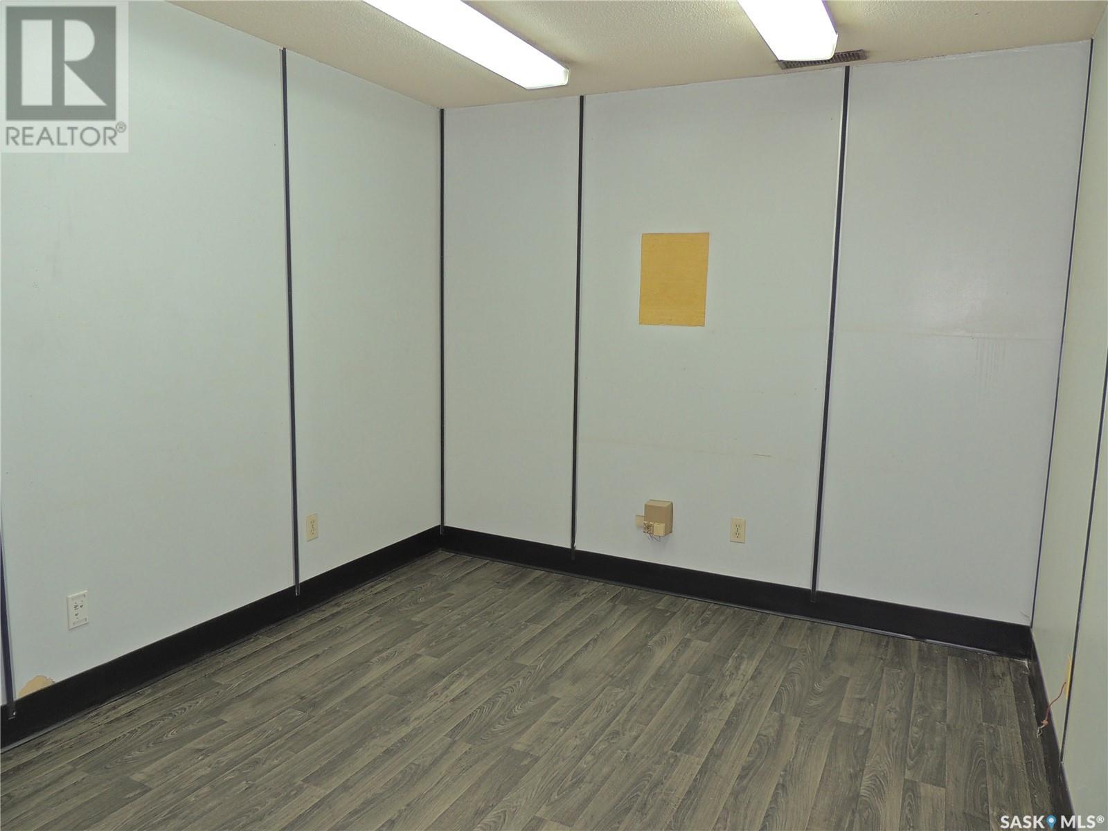 53 Escana Street Property Photo 9