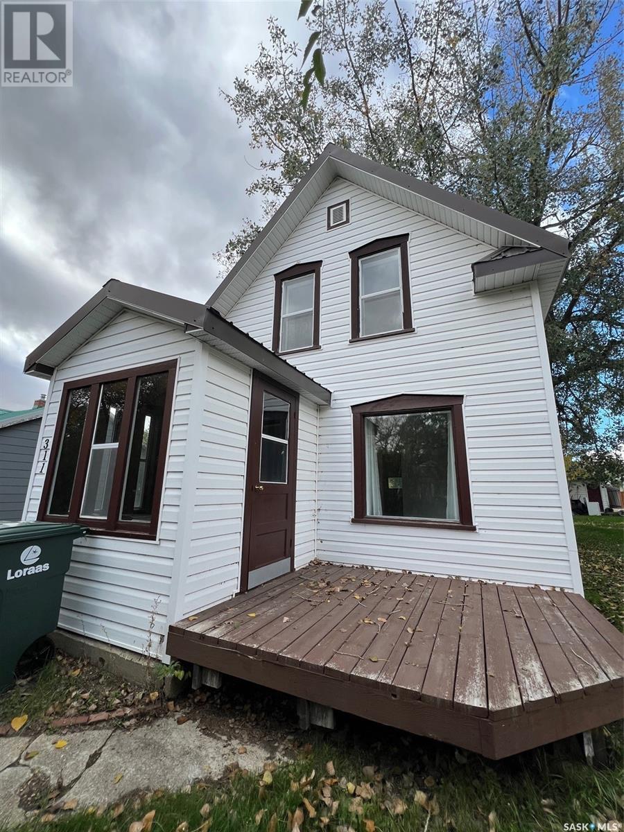 311 1st Street Property Photo 1
