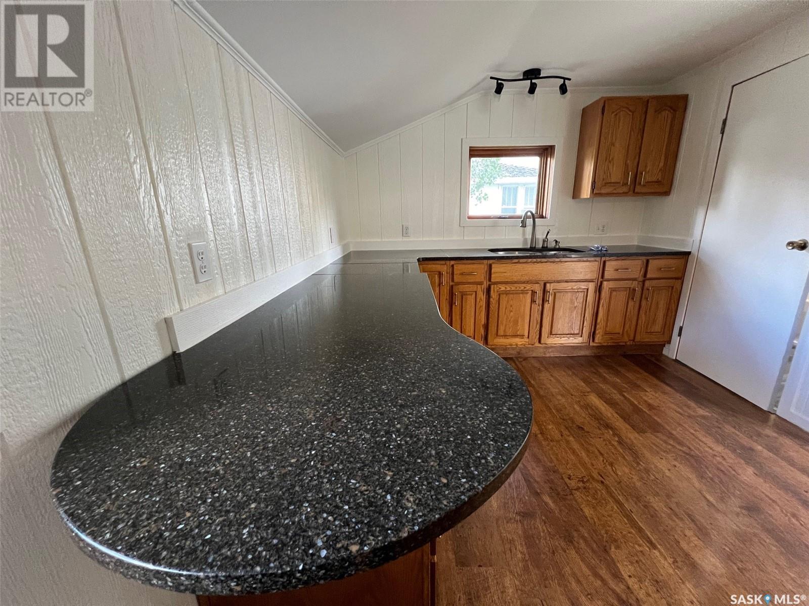 311 1st Street Property Photo 4