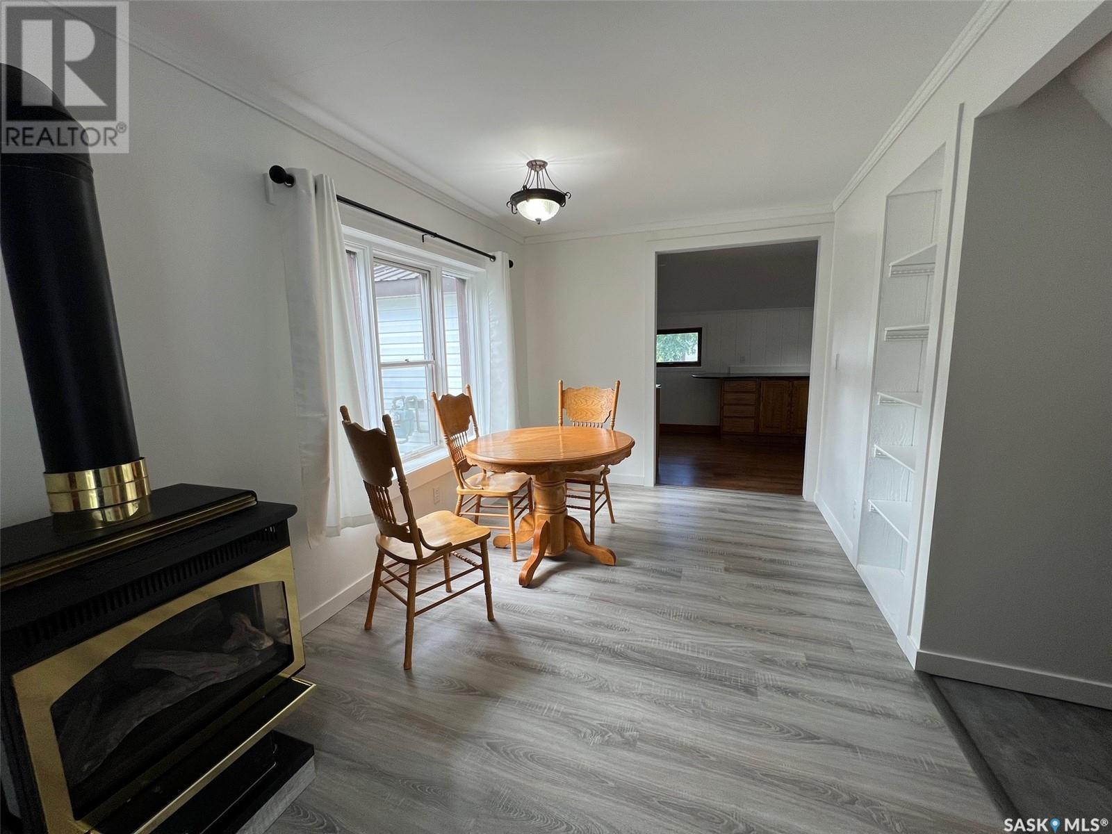 311 1st Street Property Photo 7