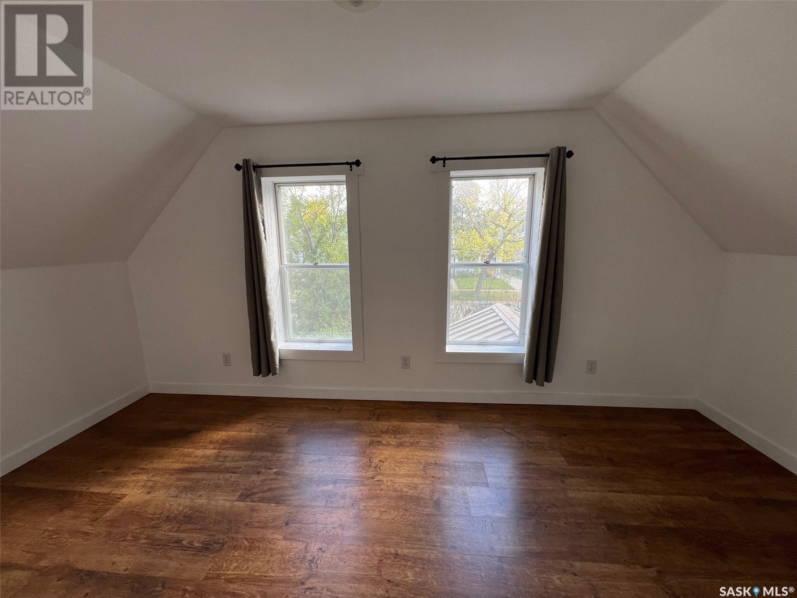311 1st Street Property Photo 17