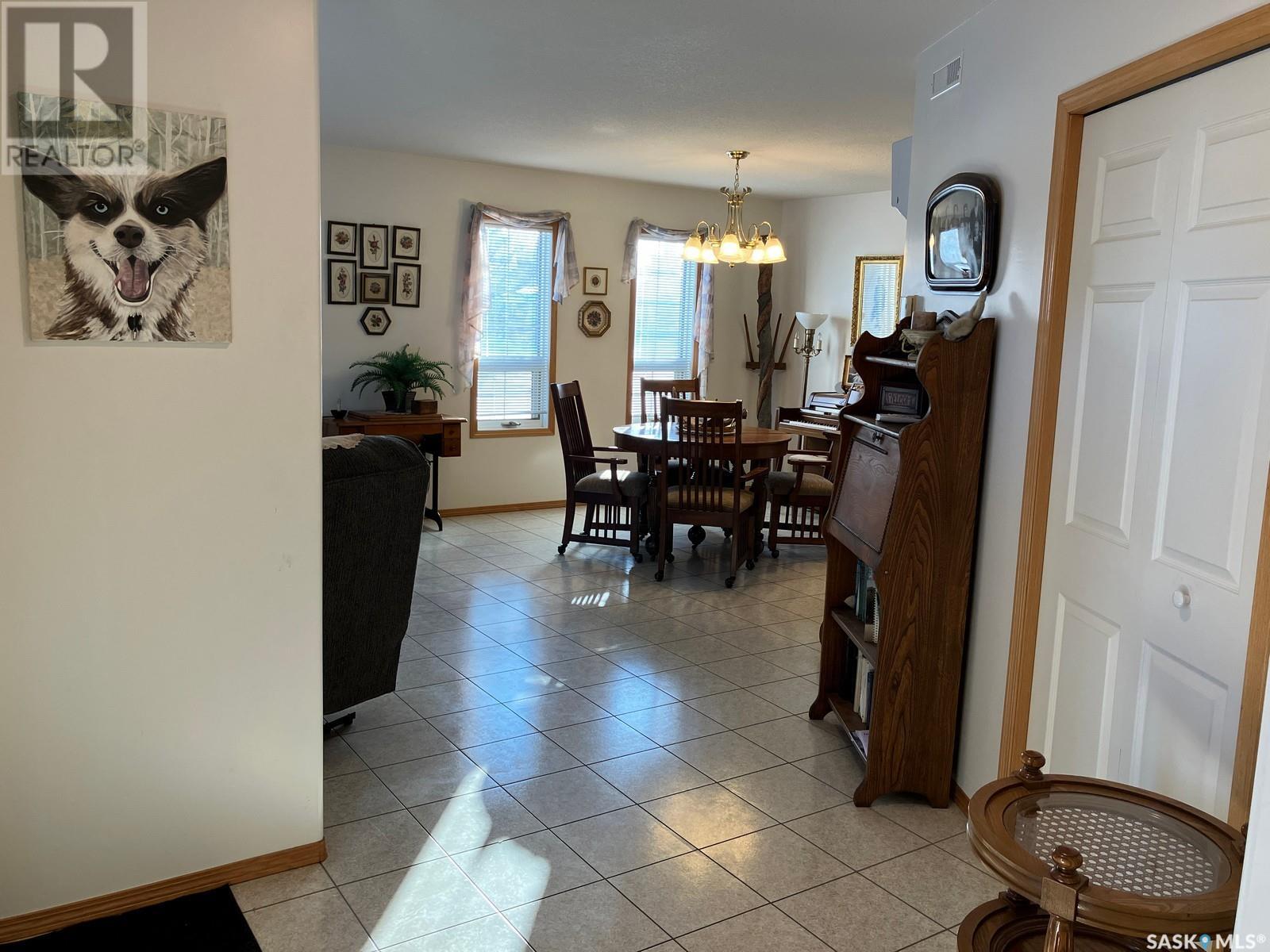 324 5th Street N Property Photo 10