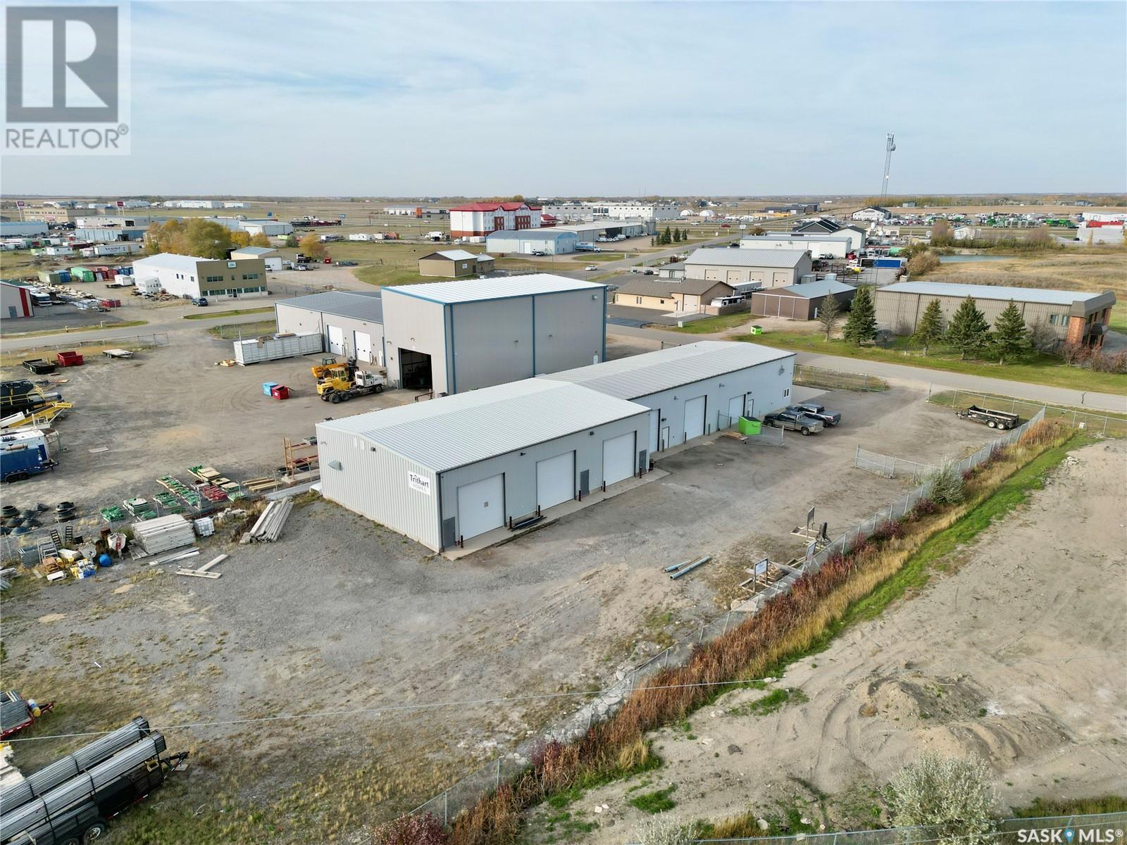 16 Mcleod Road Property Photo 2