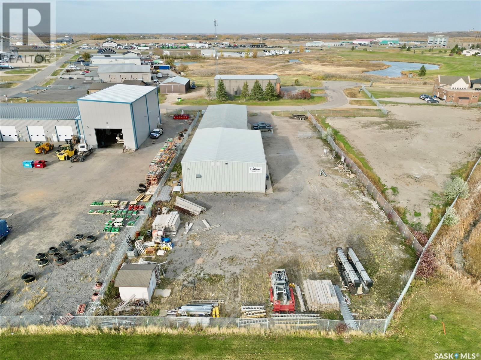 16 Mcleod Road Property Photo 3
