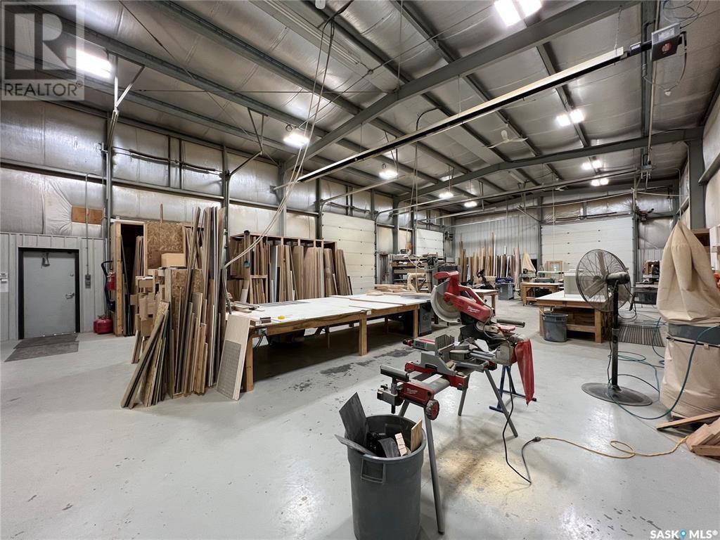 16 Mcleod Road Property Photo 5