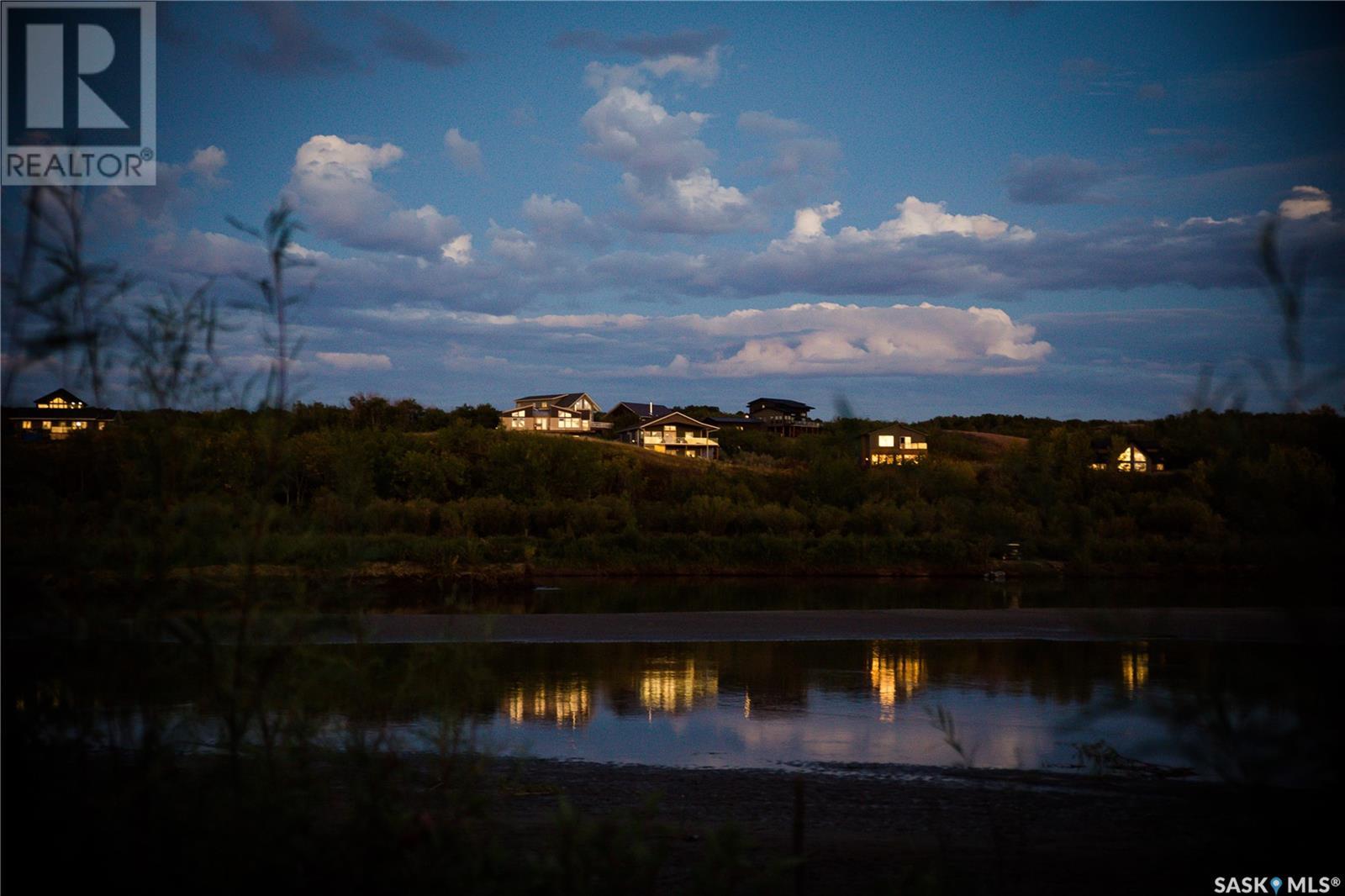 412 Saskatchewan Road Property Photo 12