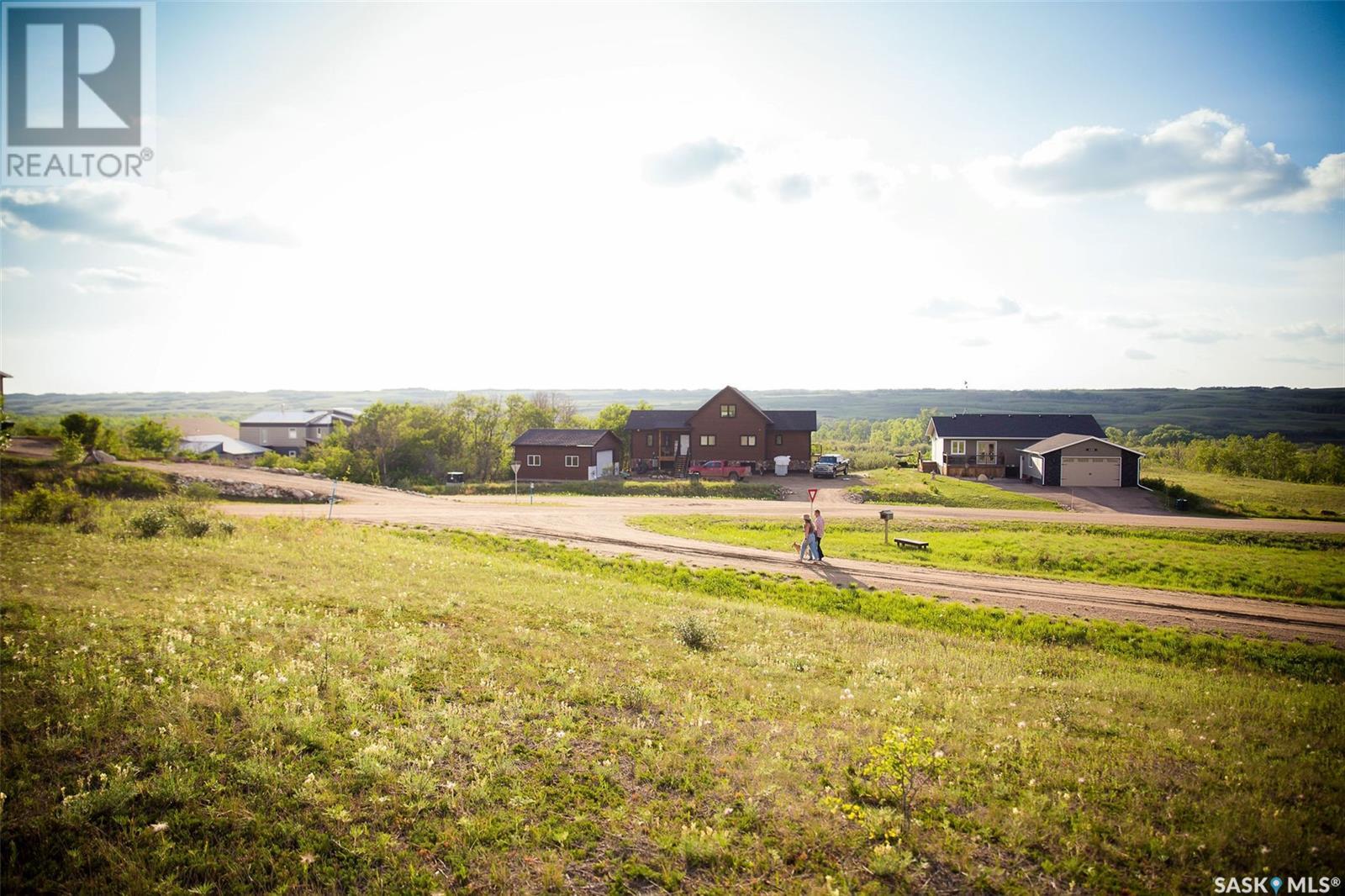 451 Saskatchewan Road Property Photo 5