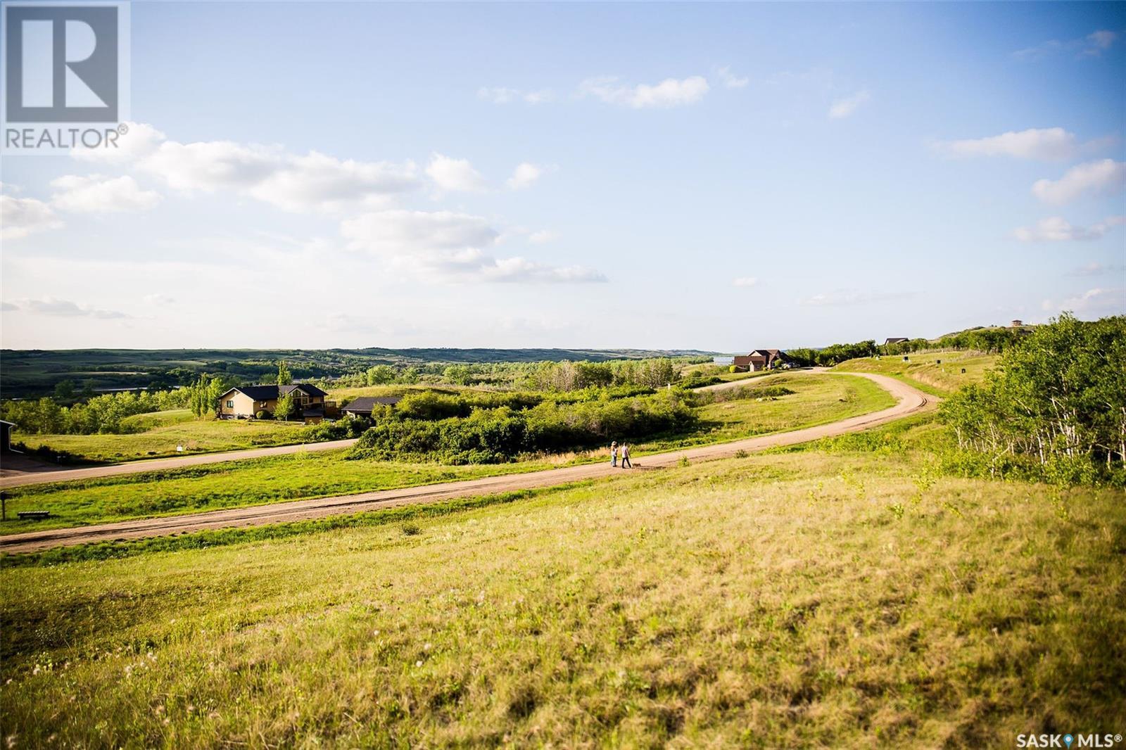 451 Saskatchewan Road Property Photo 6