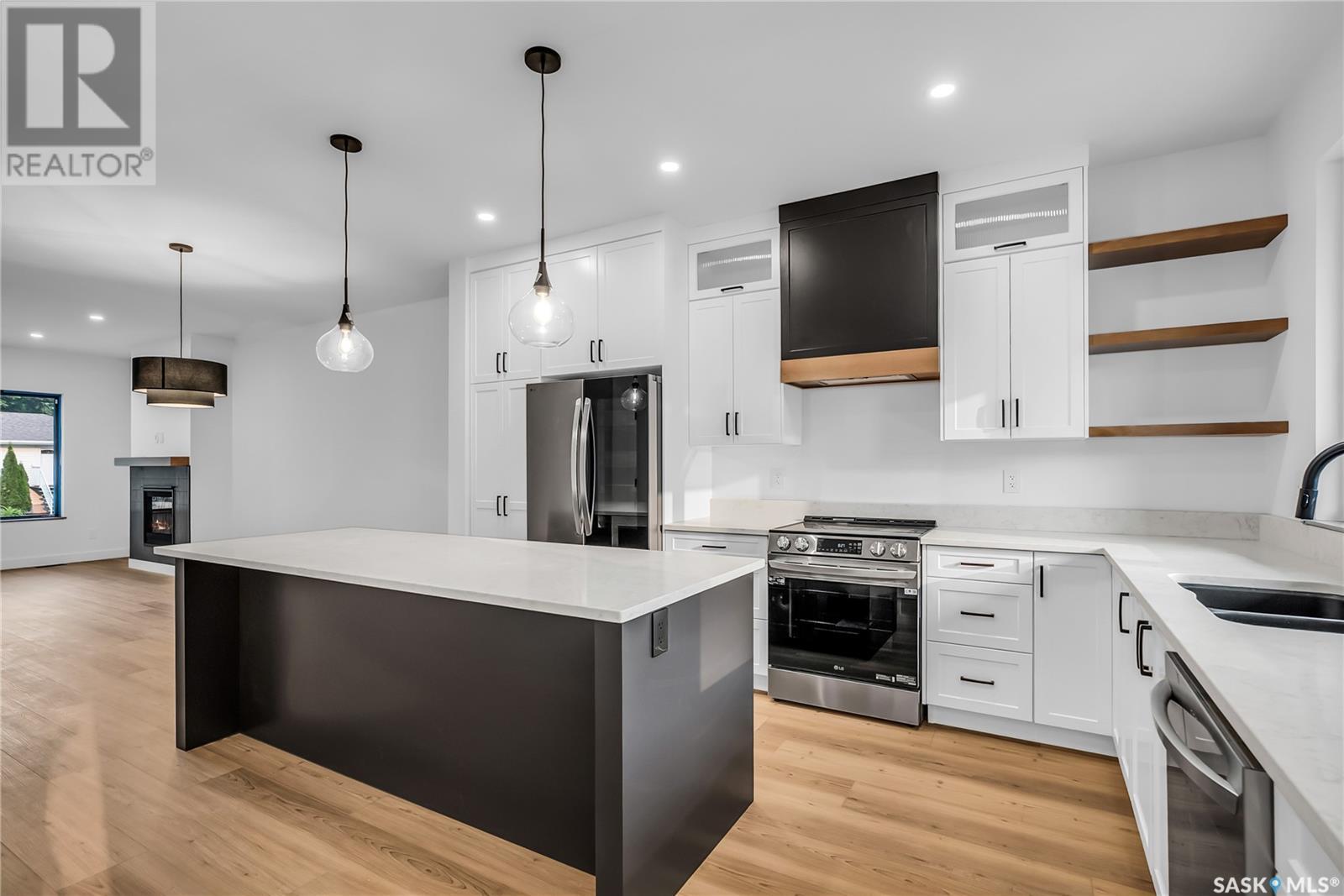 1313 Edward Avenue Property Photo 12
