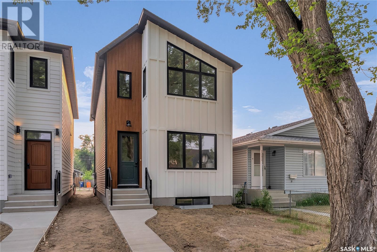 1315 Edward AVENUE Property Photo 1