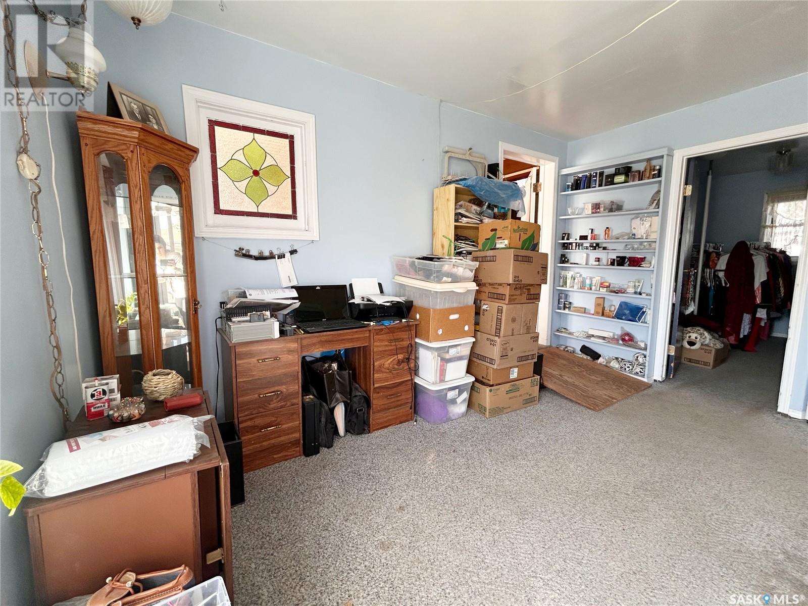 11 Warren Street Property Photo 18