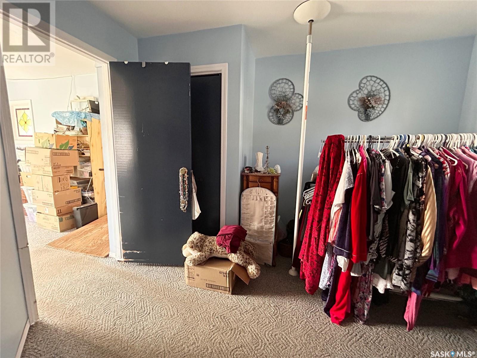 11 Warren Street Property Photo 19