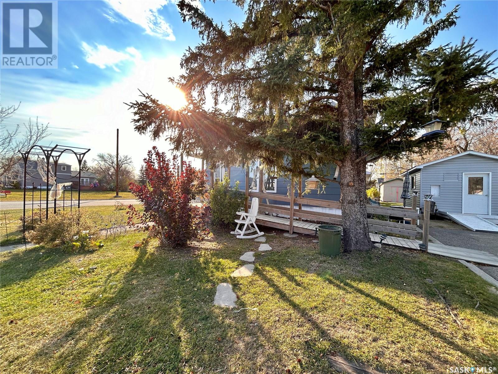 11 Warren Street Property Photo 31