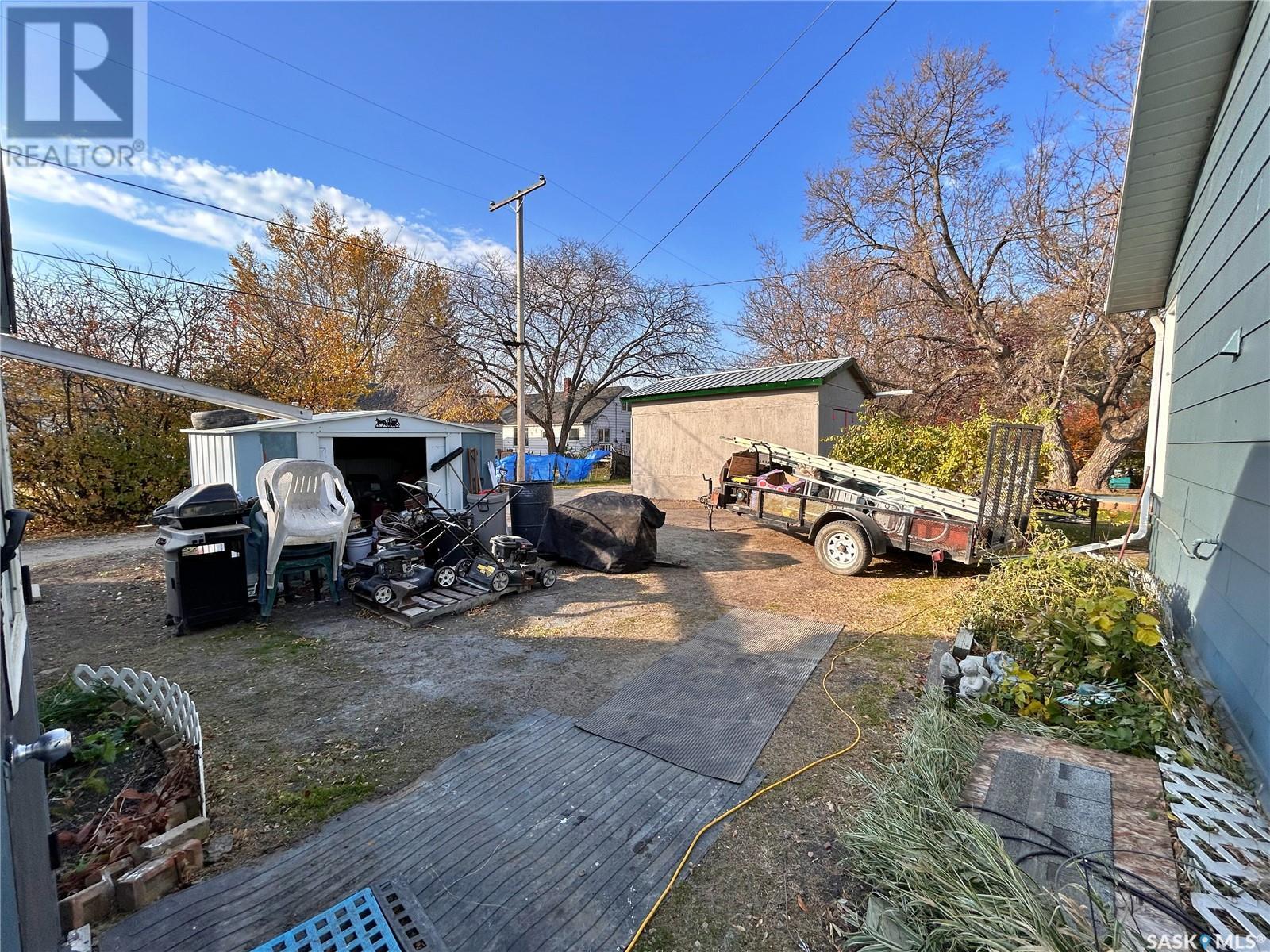 11 Warren Street Property Photo 35