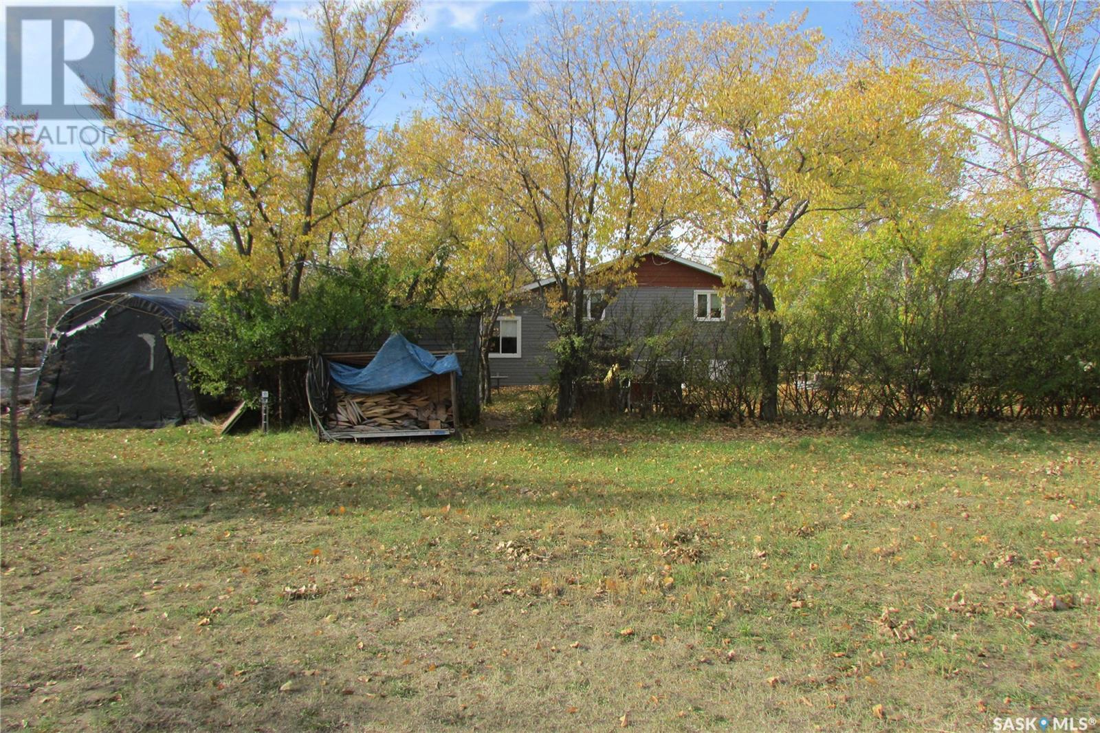 425 Mistusinne Crescent Property Photo 8