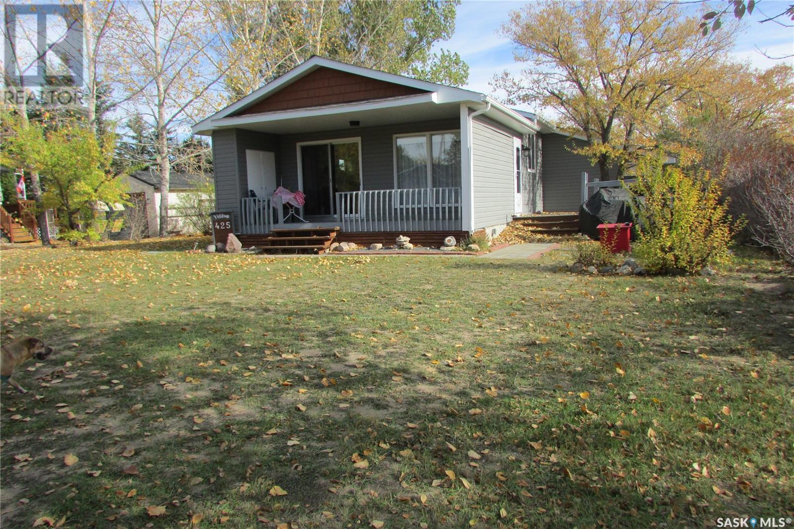425 Mistusinne Crescent Property Photo 16