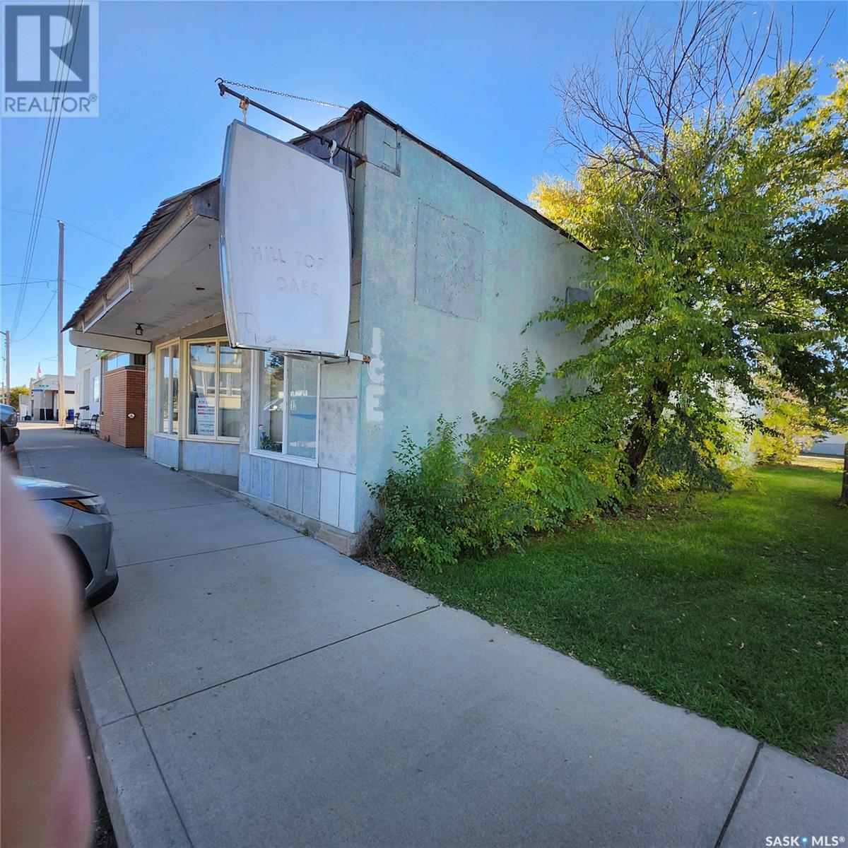 14 Main Street Property Photo 3